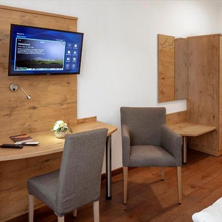 Hotel Roggen Erschmatt ภายนอก รูปภาพ