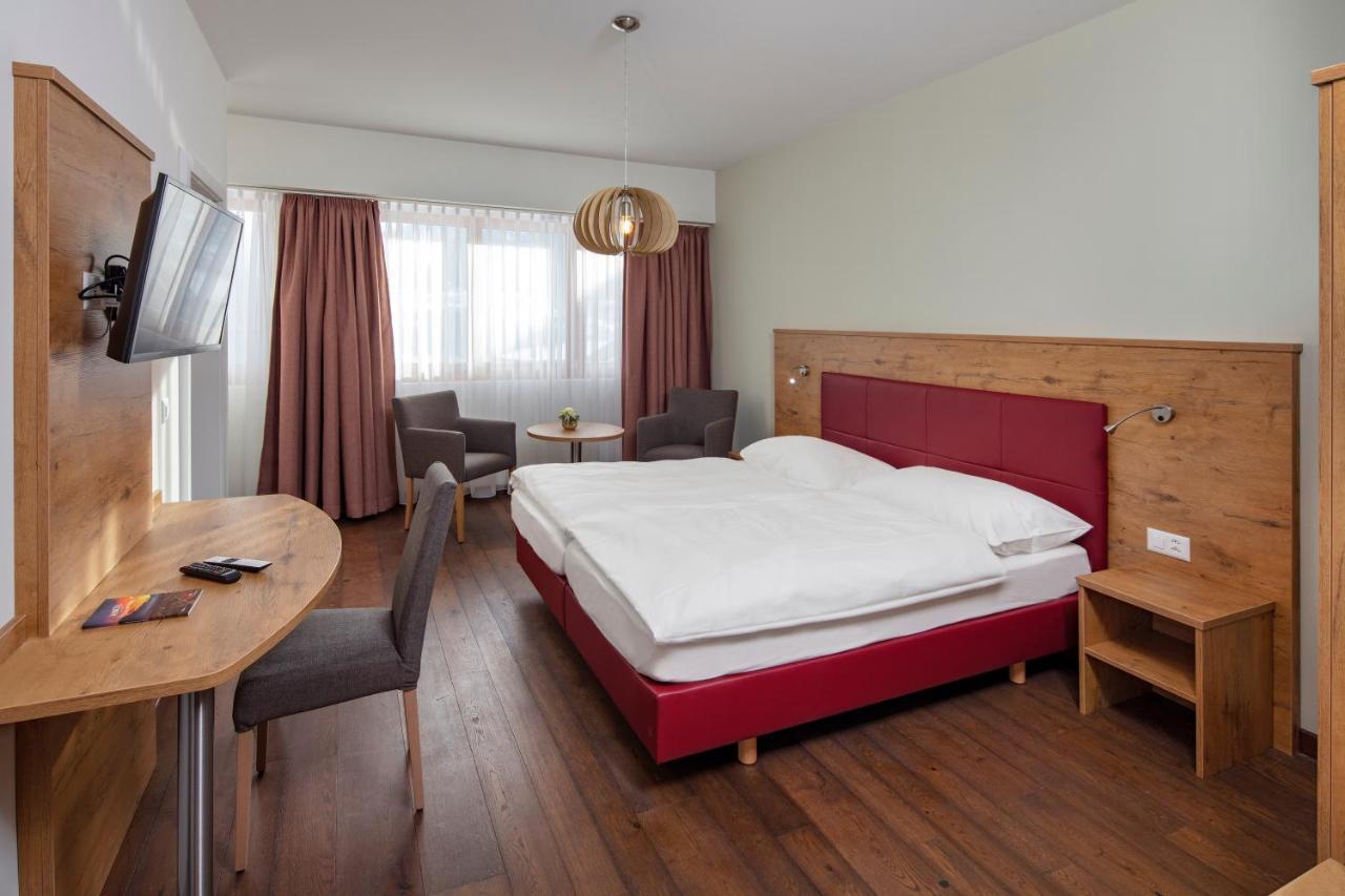 Hotel Roggen Erschmatt ภายนอก รูปภาพ